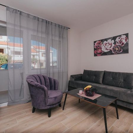 Apartments Virgine Maria I Baška Exterior foto